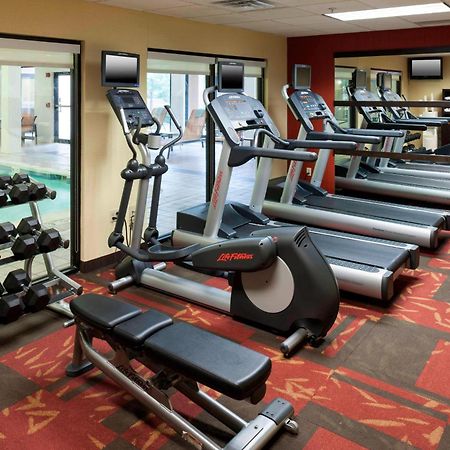 Hotel Courtyard By Marriott Wichita East Zewnętrze zdjęcie