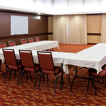 Hotel Courtyard By Marriott Wichita East Zewnętrze zdjęcie