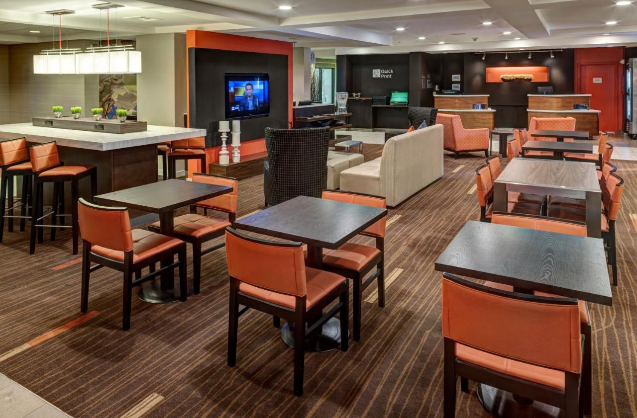 Hotel Courtyard By Marriott Wichita East Zewnętrze zdjęcie