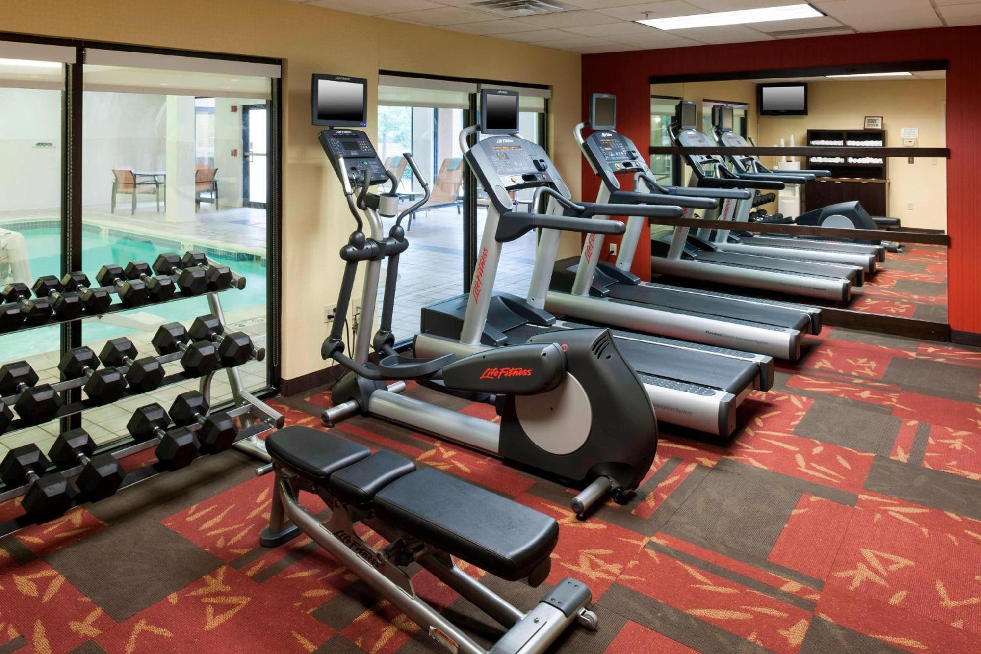 Hotel Courtyard By Marriott Wichita East Zewnętrze zdjęcie